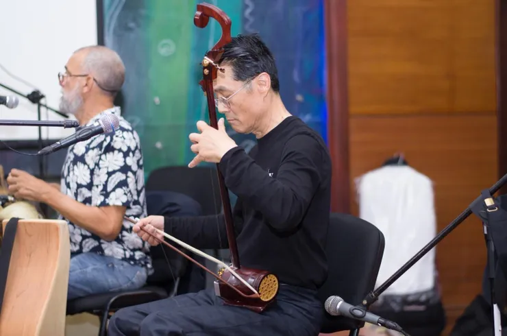 rs=w_740,cg_true,m (3)