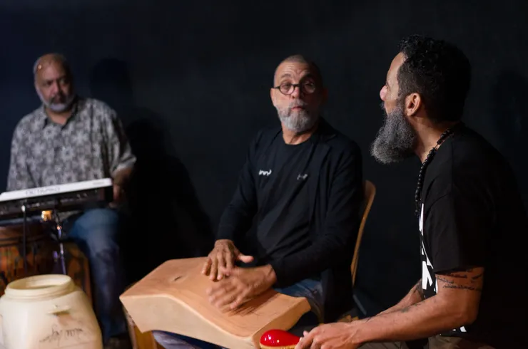 rs=w_740,cg_true,m (7)